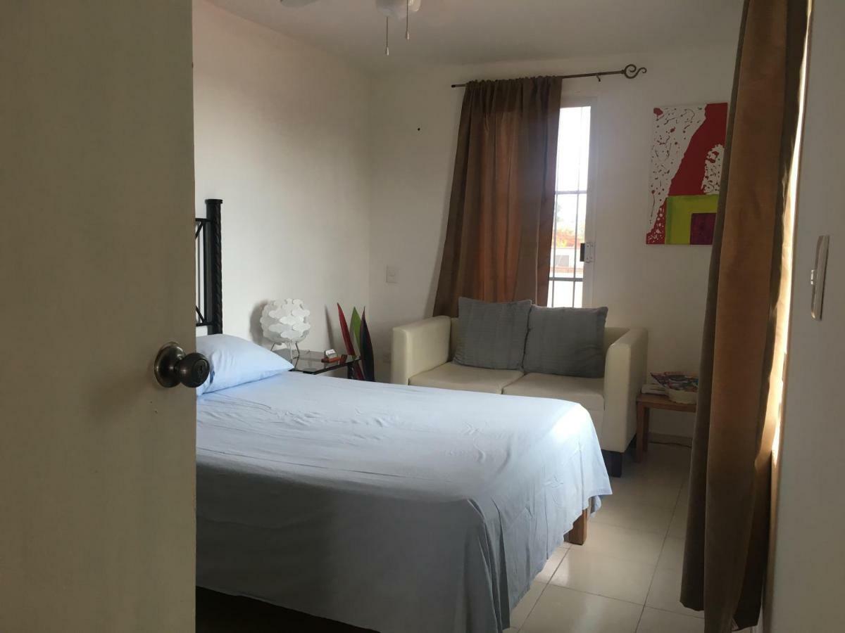 Violeta'S House Apartment Канкун Екстериор снимка