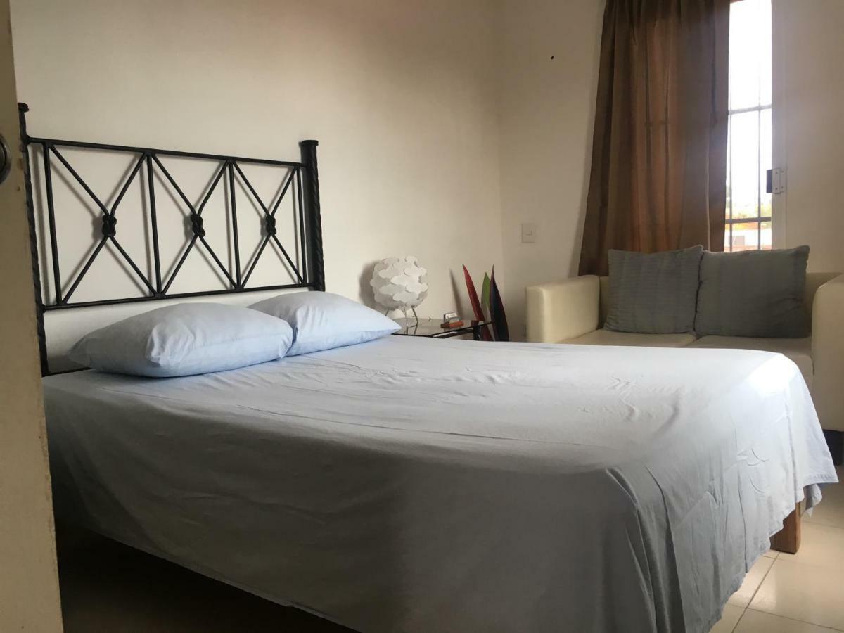 Violeta'S House Apartment Канкун Екстериор снимка